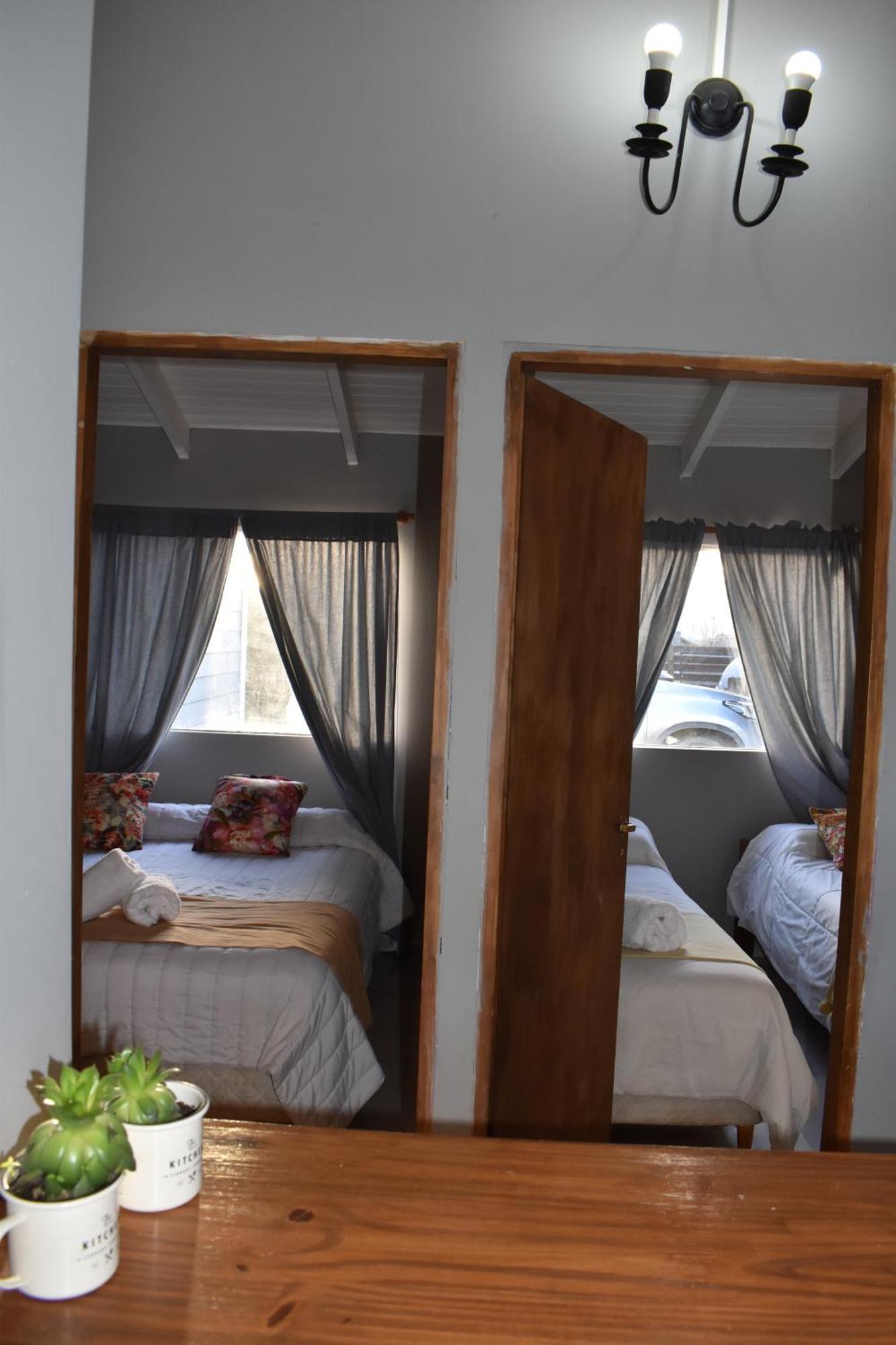 Hotel Cabanas Aparts Tierra De Glaciares エル・カラファテ エクステリア 写真