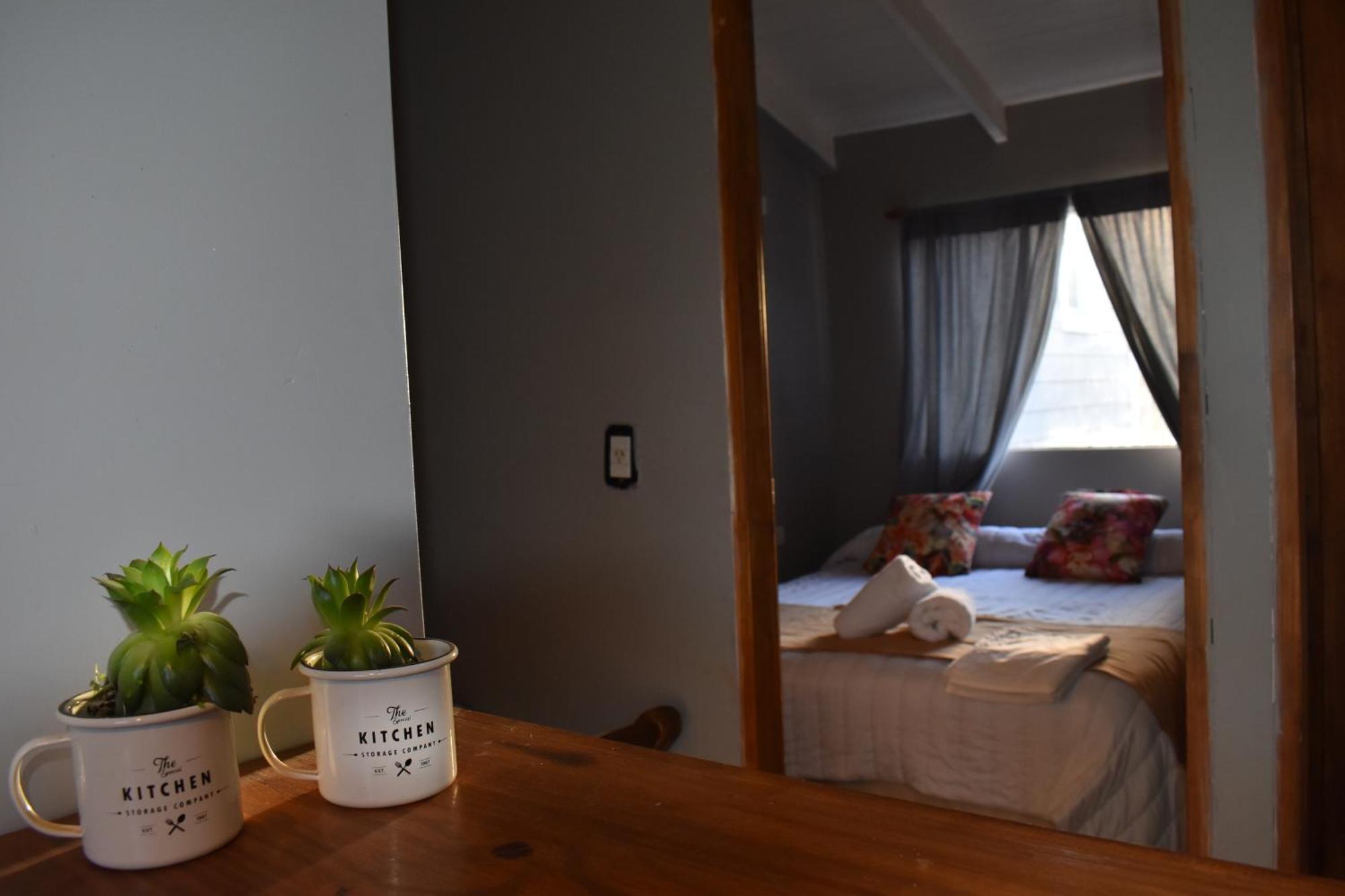 Hotel Cabanas Aparts Tierra De Glaciares エル・カラファテ エクステリア 写真