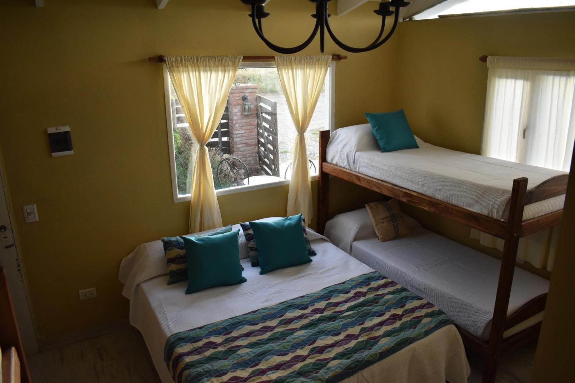 Hotel Cabanas Aparts Tierra De Glaciares エル・カラファテ エクステリア 写真